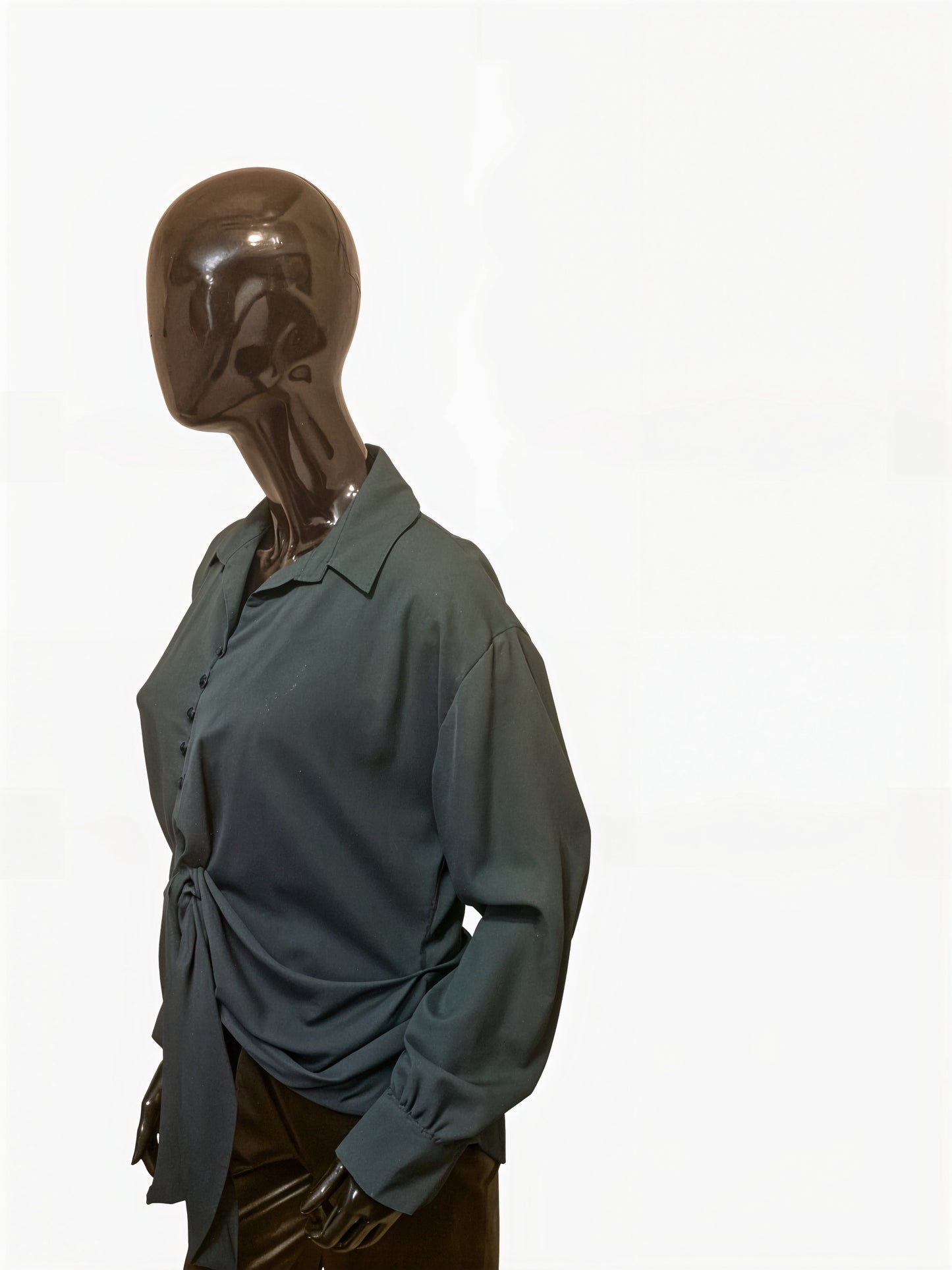 Contoured Top with Cloth Buttons